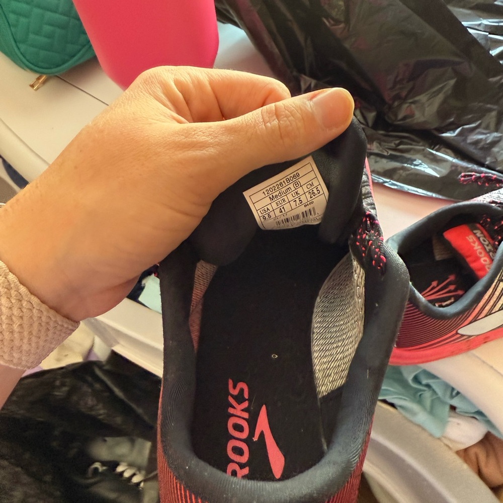 Brooks Vibrant Pink and Black Athletic Shoes